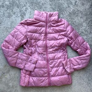Uniqlo Pink Ultra Light Packable Puffer Jacket Women's Size XS winter full zip